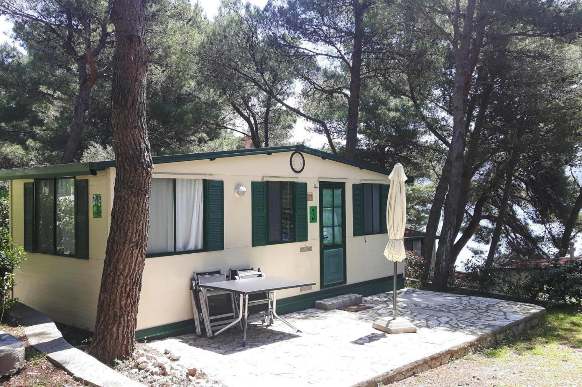 Mobile Homes In Camp Kovacine, Cres, With Long Pebble Beach Екстер'єр фото